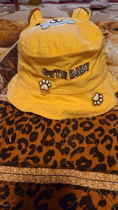 Детские шапки ,зимние ,летние