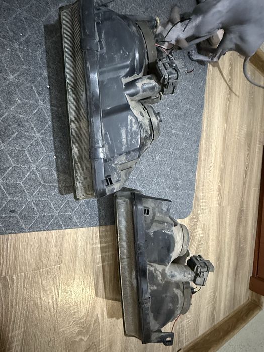 Фары бмв е36 продам