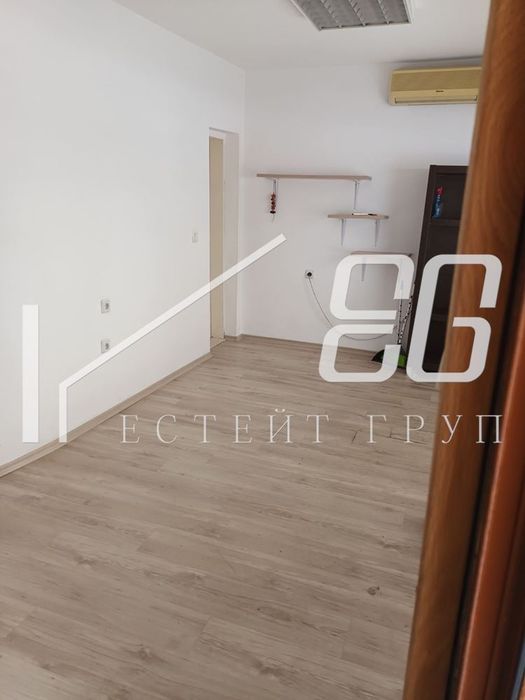 Дава се под наем Офис в Варна, Лятно кино Тракия - 18 кв.м за 196.35 € - Снимка #2