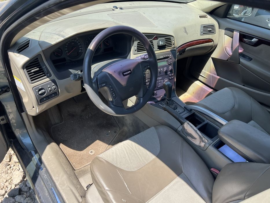 Volvo XC 70 2.5T , Волво ХЦ 70 На Части !!!