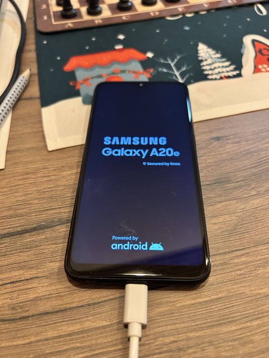 Samsung galaxy A20e 32Gb
