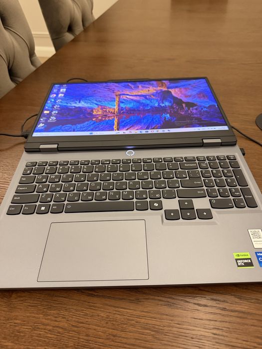 Ноутбук Lenovo LOQ 15IAX9