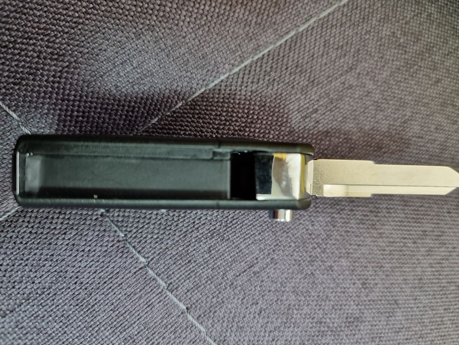 Ключ за Mazda 2,3,5,6,7...mx,cx...