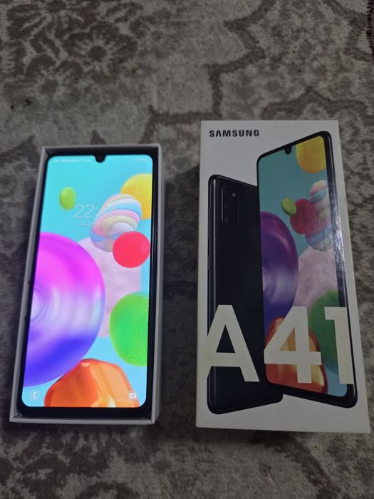 Продается телефон Samsung А41