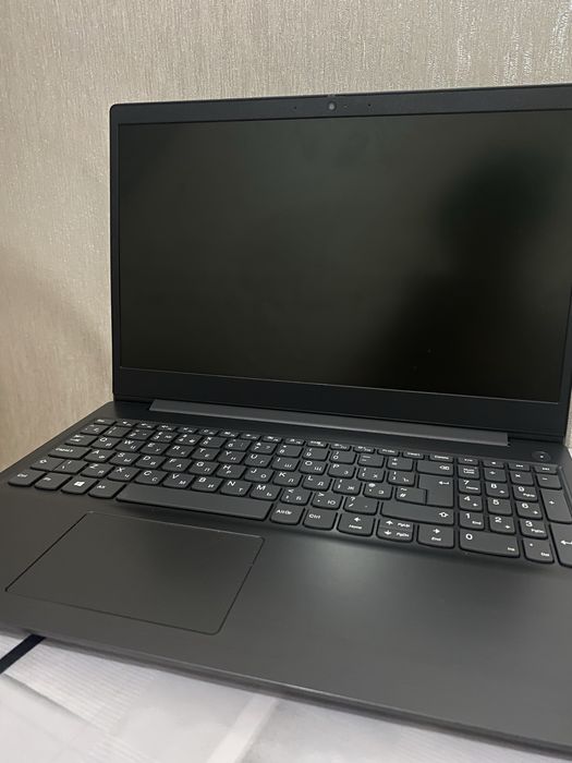 Ноутбук Lenovo 15.6” | Intel Core i5 | 4GB RAM | SSD 1TB