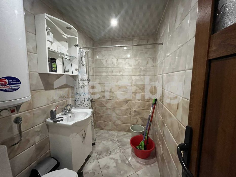 Дава се под наем Четиристаен апартамент в Варна, Лятно кино Тракия - 102 кв.м за 765 € - Снимка #4