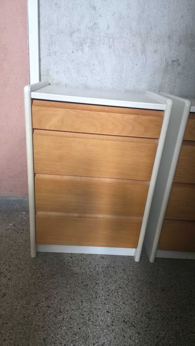 Продавам два броя нощни шкафчета Ш 50см. , В72 см и Д 37см