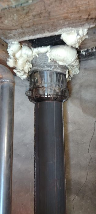 Продам котел 100кв с дымоходом