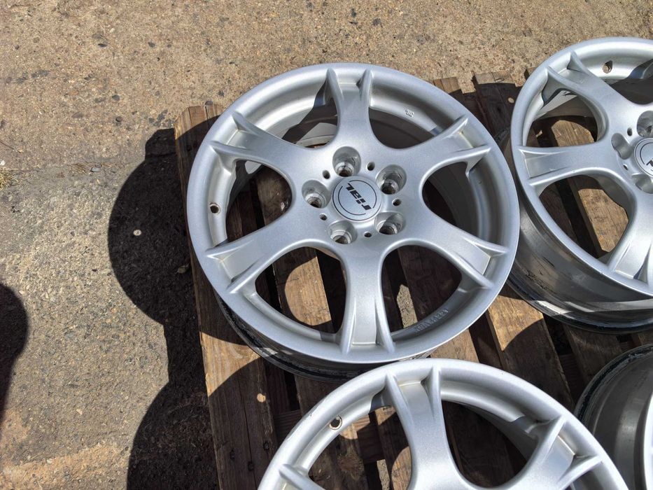 16 цола 5 х 114,3 мм Хонда / КИЯ / Хюндай / ТОйота - 6,5 Инча / ЕТ 45