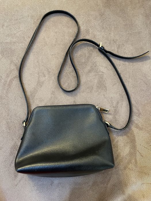 Furla чанта черна