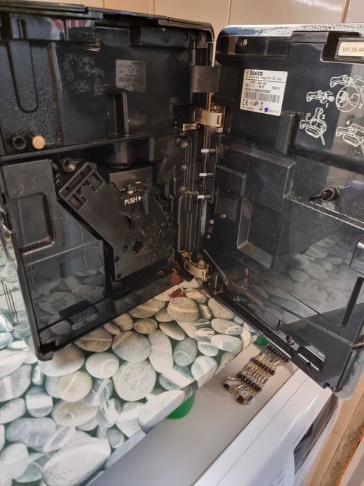 Кафеавтомат Saeco XELSIS