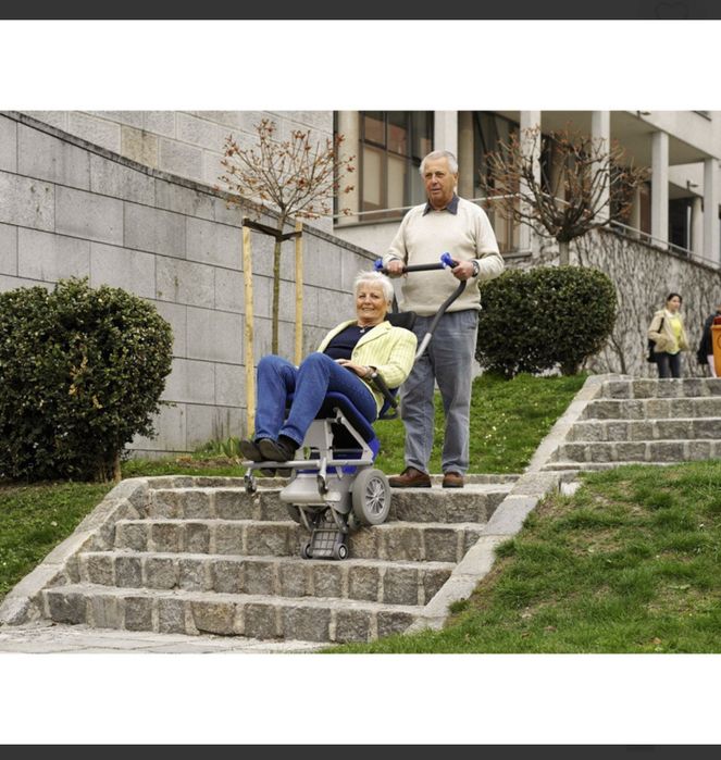 Лестничный подьемник для инвалидов