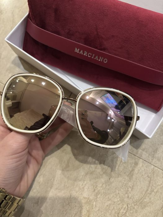 Нови маркови очила