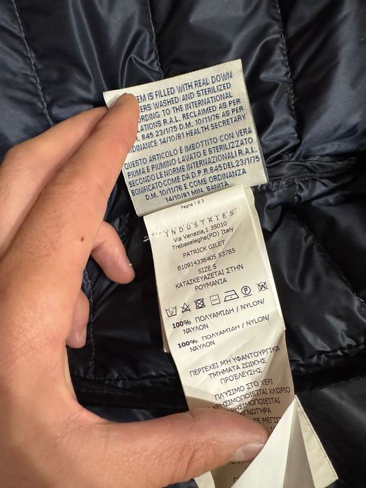 Moncler елек с качулка