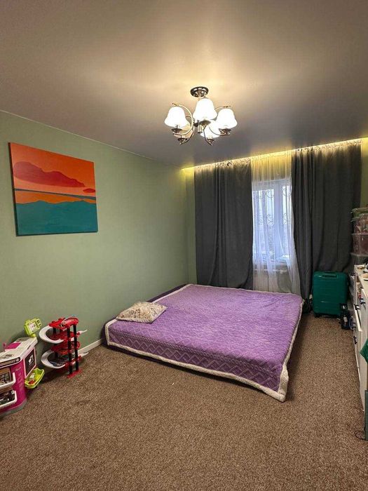 Продается 3 в 4х комнатная квартира Яшнабадский р-он