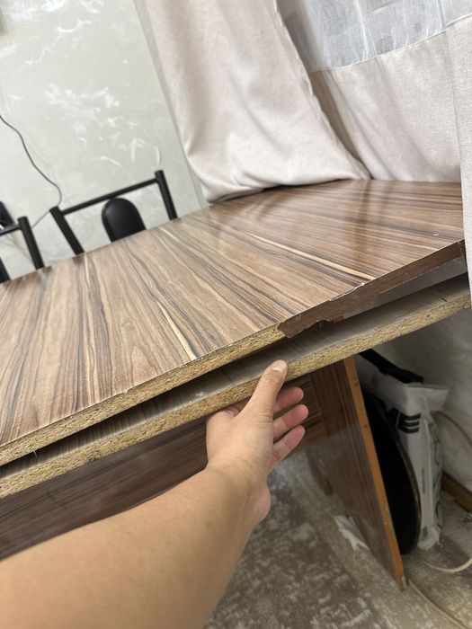 Стол кухонный за 5 тыс тг