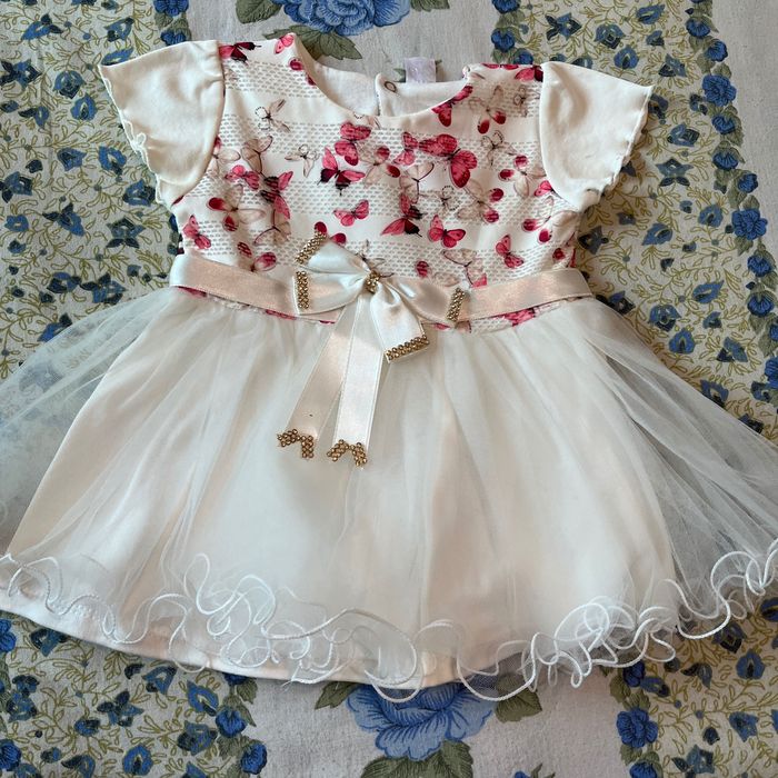 детски дрехи само са пробвани