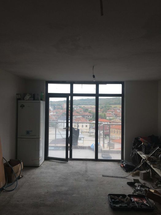 Апартамент 80 м2 в центъра на гр. Луковит