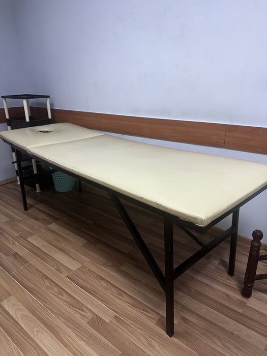 Кушетка массажная