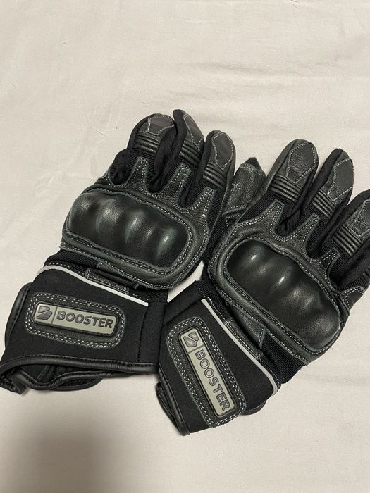 Мото яке iXS.