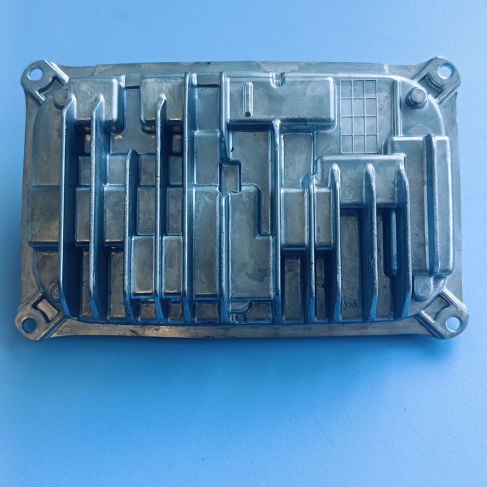 Баласт модул за фар  W212,W166,X219,C218,X166,W246, Нов с гаранция