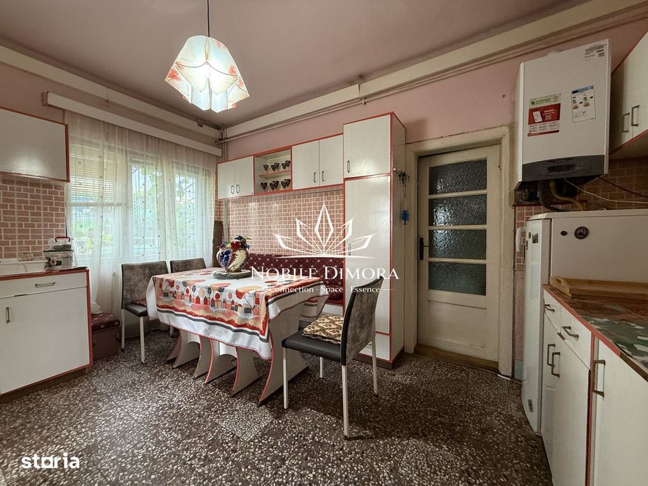 Casa spatioasa de 156mp cu 4 camere, teren de 237mp in Buzias - comisi