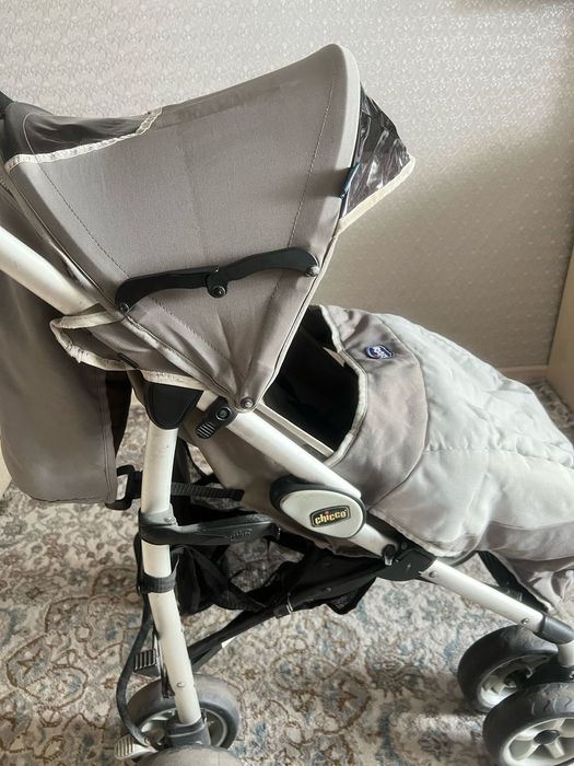 Коляска трость chicco