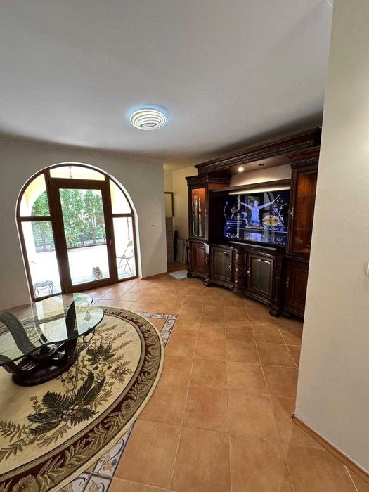 Продава се Къща в к.к. Елените - 147 кв.м за 1259 €/кв.м - Снимка #2