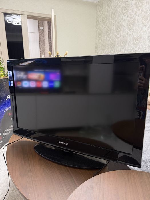 Телевизор Samsung