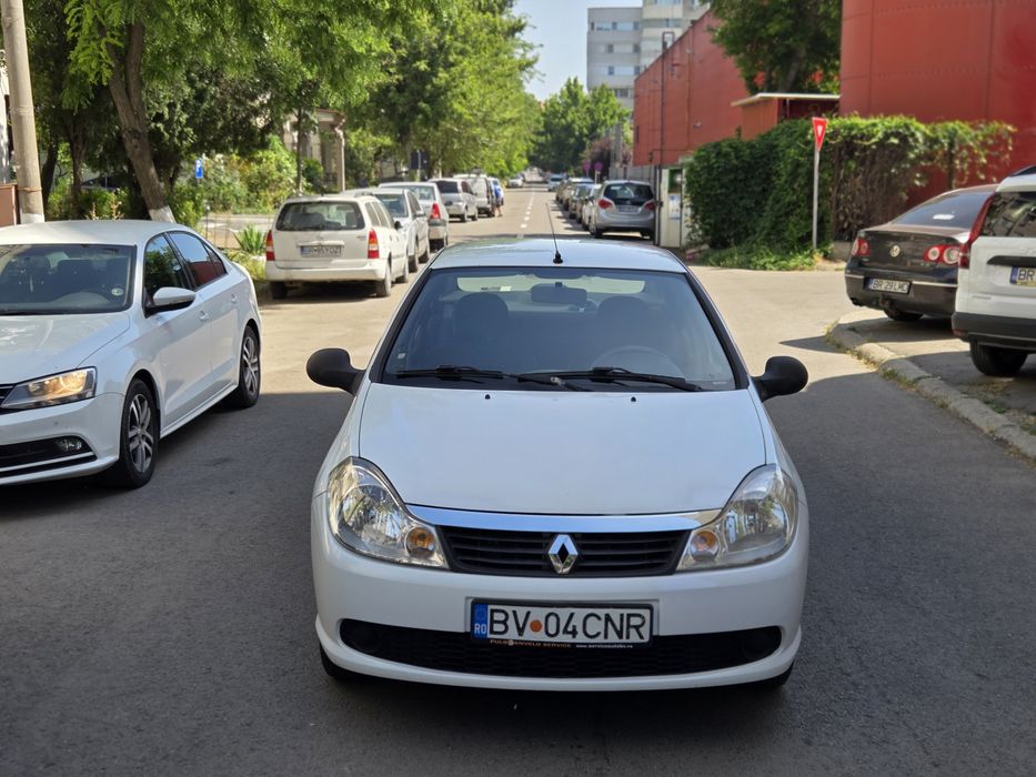 RENAULT Symbol 2012
