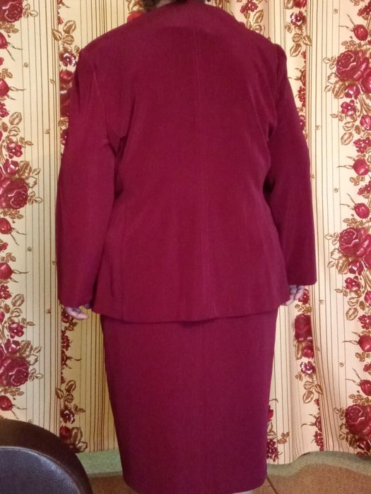 Платья-костюмы для выхода