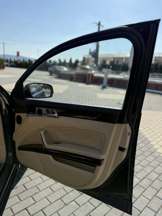 Volkswagen Phaeton President