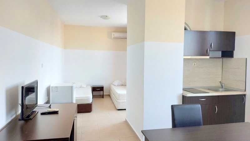 Продава се Ателие в Поморие - 57 кв.м за 1346 €/кв.м - Снимка #2