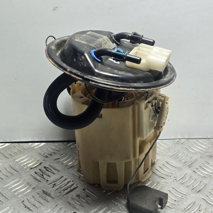 Pompa benzina Opel Astra G 1.6i Z16XE