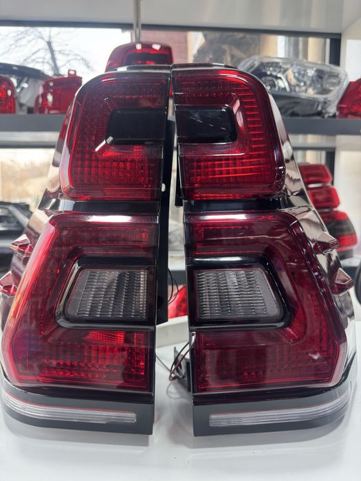 Toyota Prado 2008 orqa fara