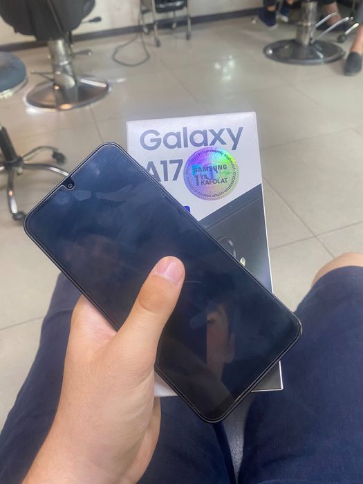 Samsung A17 128GB