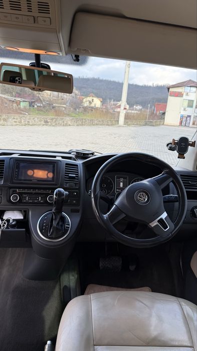 VW Caravelle 2.0 BITDI 180