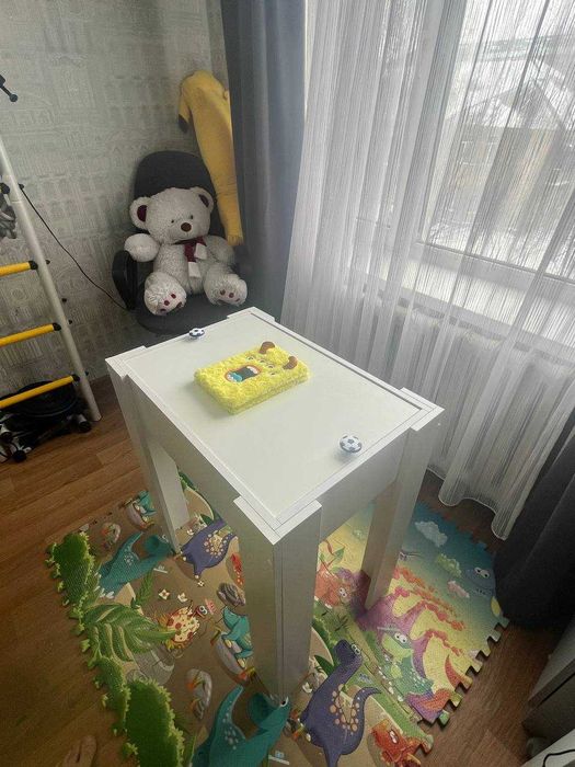 Парта - Стол для сборки Lego