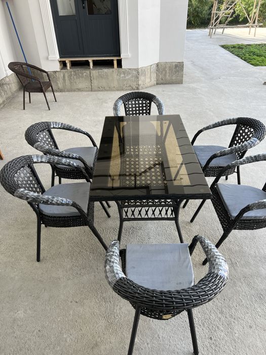 Ratan tóqima stol tular