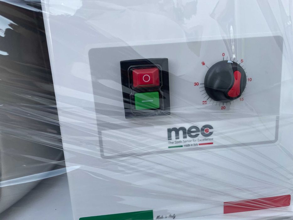 Тестомесачка  с една и две скорости  Италия