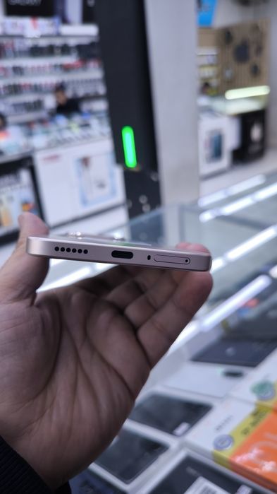 xiaomi 15 T 12/256  gold