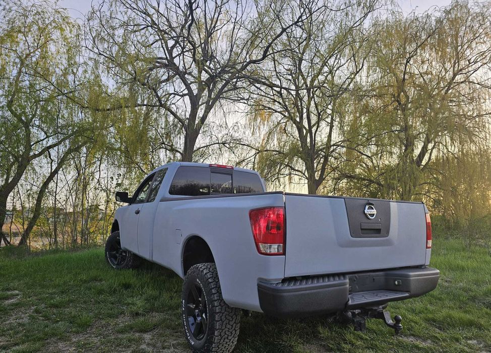 Nissan Titan 2008 5.6L V8 Benzină – Automată | Unicat