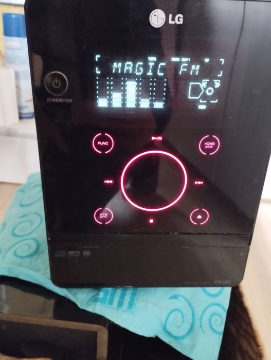 Sistem audio LG radio aux cd