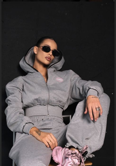 Спортен екип Karma