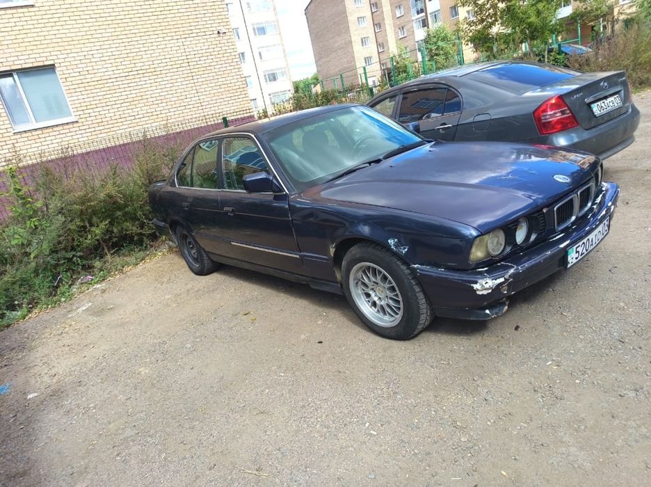 Продам BMW E34 520
