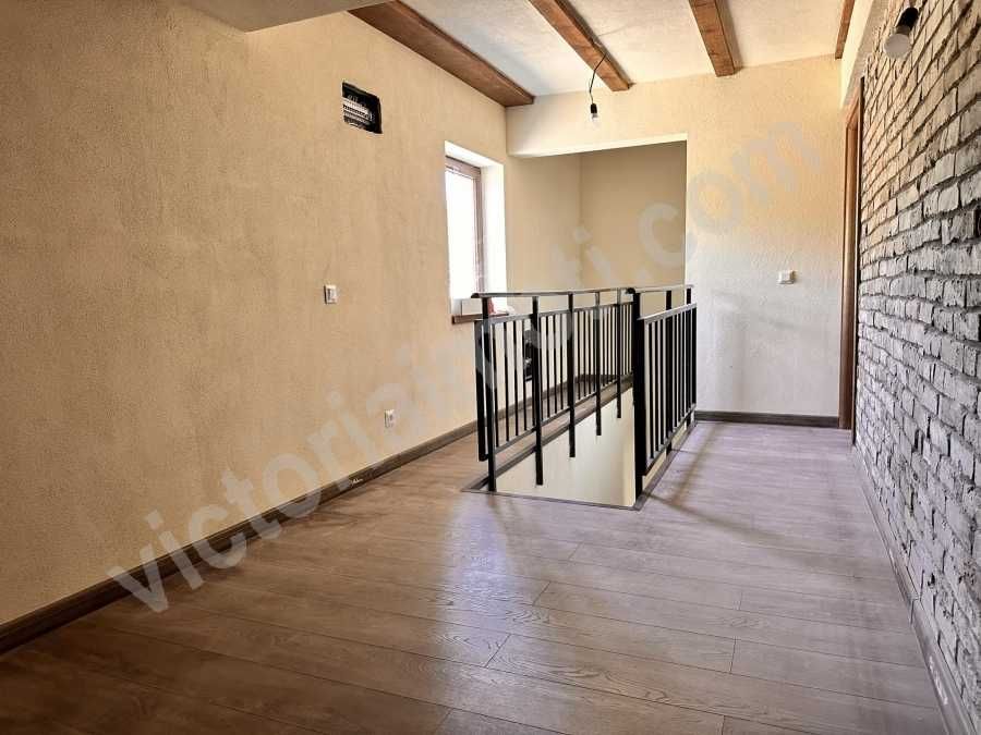 Продава се Къща в с. Леденик, Област Велико Търново - 232 кв.м за 1078 €/кв.м - Снимка #10