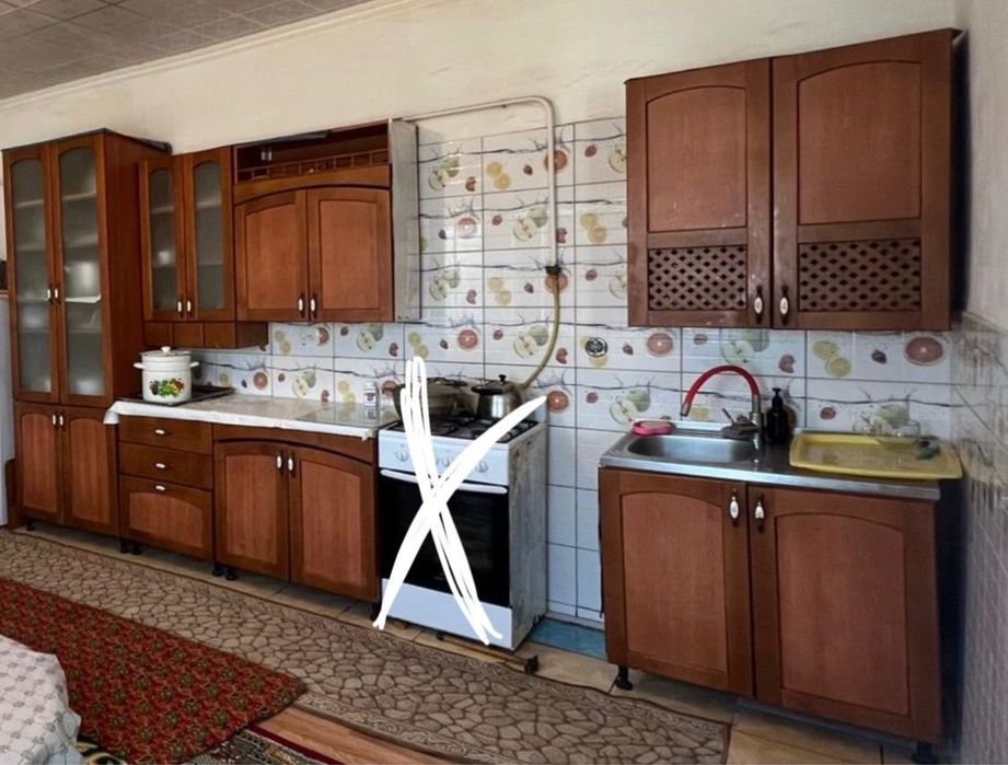 Кухонная мебель продаётся