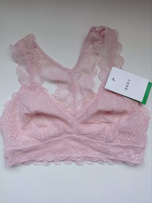 Сутиени и бюстиета Calvin Klein, DKNY, New Balance