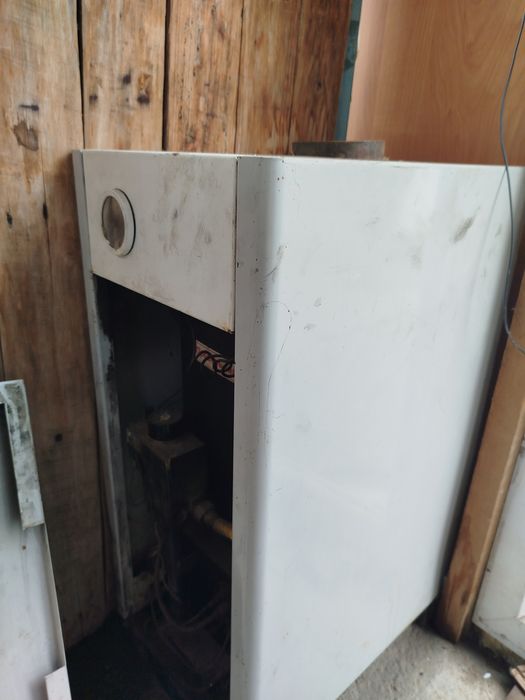 Срочно продам газовый котел