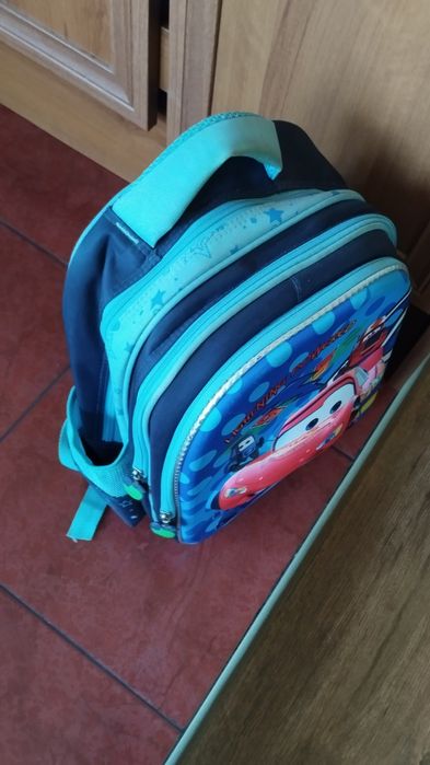 Ученическа раница